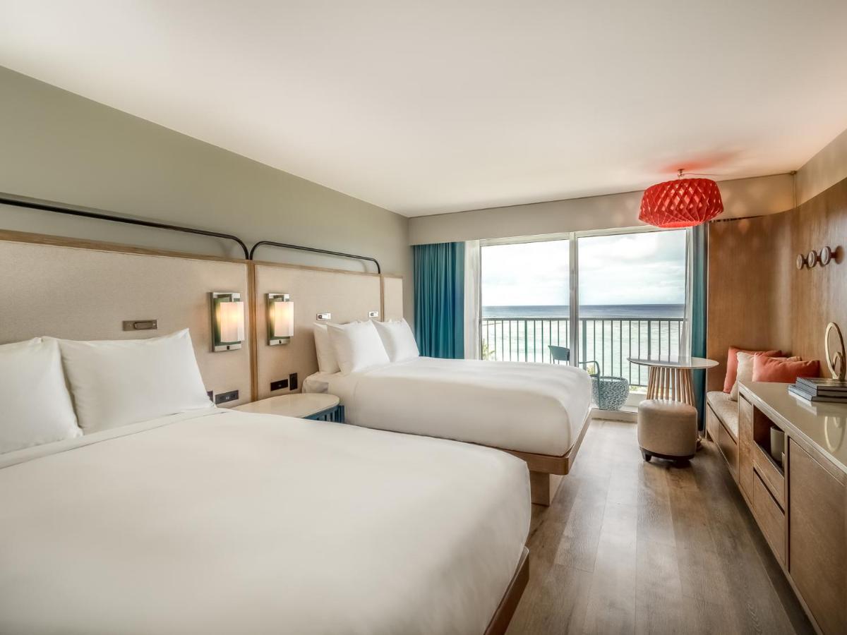 Crowne Plaza Resort Guam Tumon Exterior photo