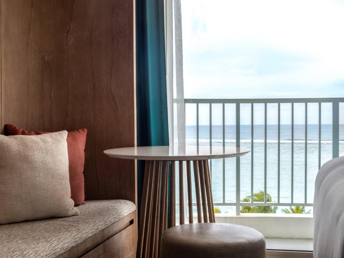 Crowne Plaza Resort Guam Tumon Exterior photo