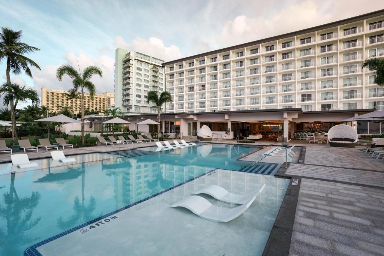 Crowne Plaza Resort Guam Tumon Exterior photo